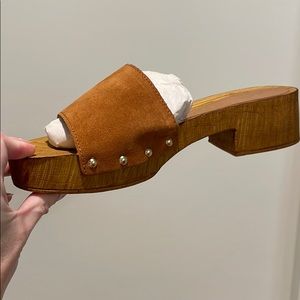 Seychelles sandals never worn size 6